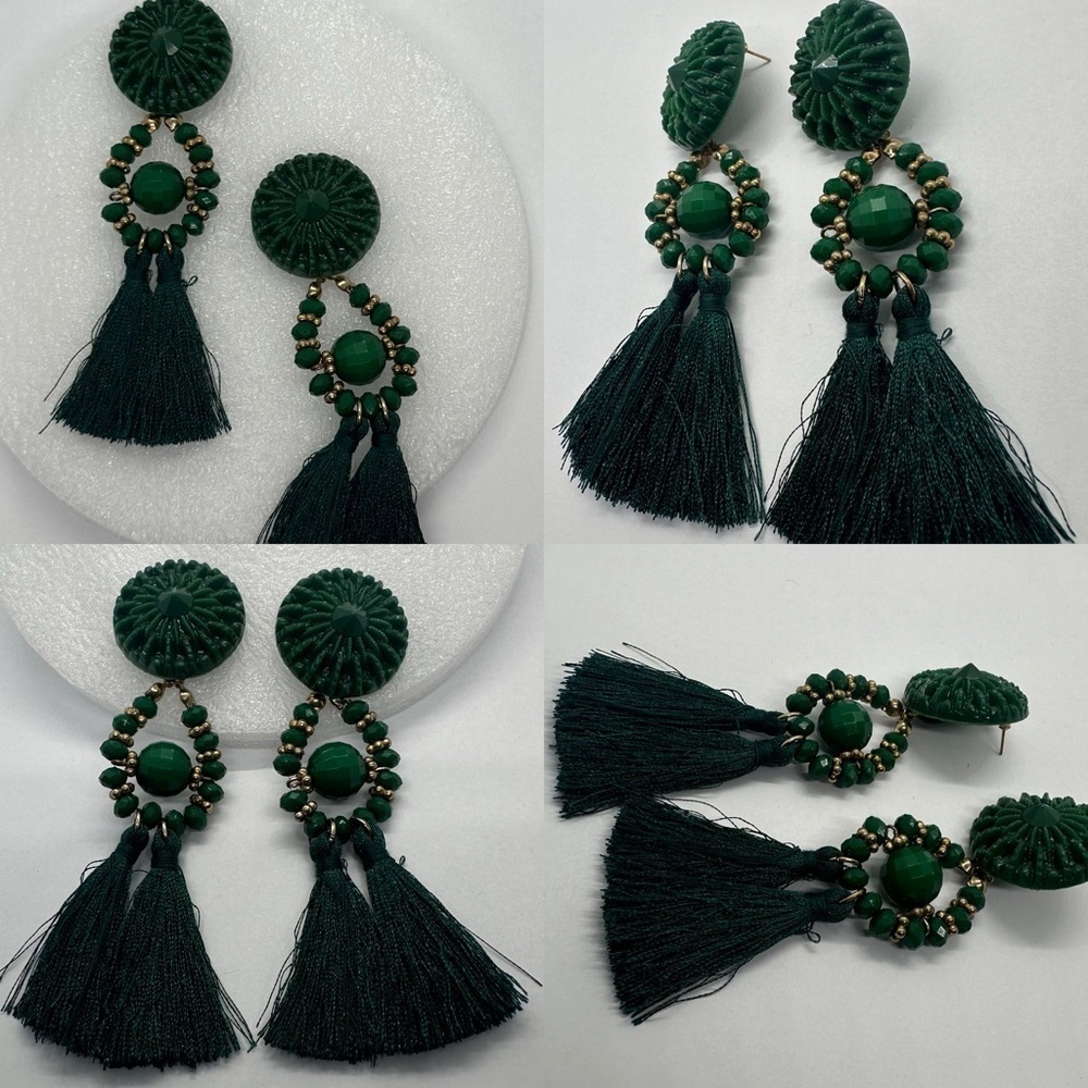 NWT Stunning Emerald Green Tassel Statement earrings gold accent Boho Chic